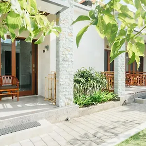 https://nyuh-gading-by-the-lavana.hotelsseminyak.net